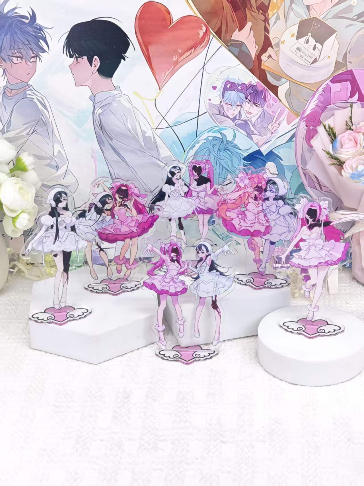 Event Support - エイリアン・ステージ スア・ミジ ロリータ風アクリルスタンド、ハート型の翼が付いたベース、アニメのデスクトップオーナメント、おしゃれな部屋の装飾品、ファンへのギフト。