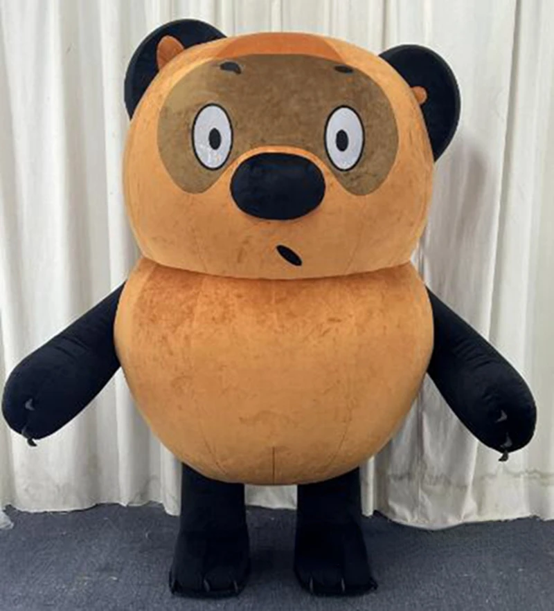 茶色と黒色のクマの着ぐるみ。大人用、全身を覆う、ふわふわ素材 - Event & Party Supply Photos のレビューと価格