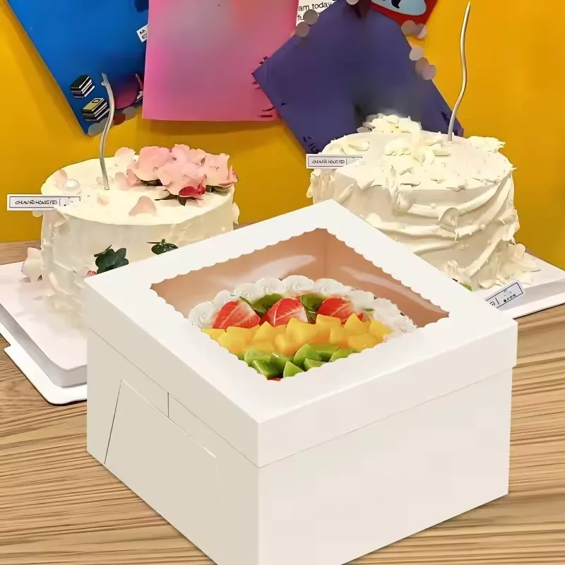 2個、4個、6個入りの白いケーキボックス。正方形で、使い捨て - Event Party Box のレビューと価格